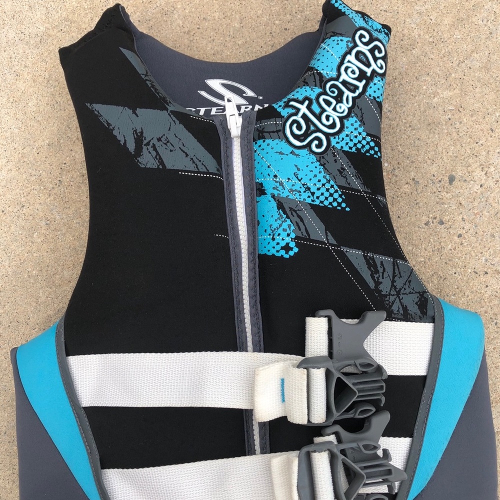 STEARNS water sport vest